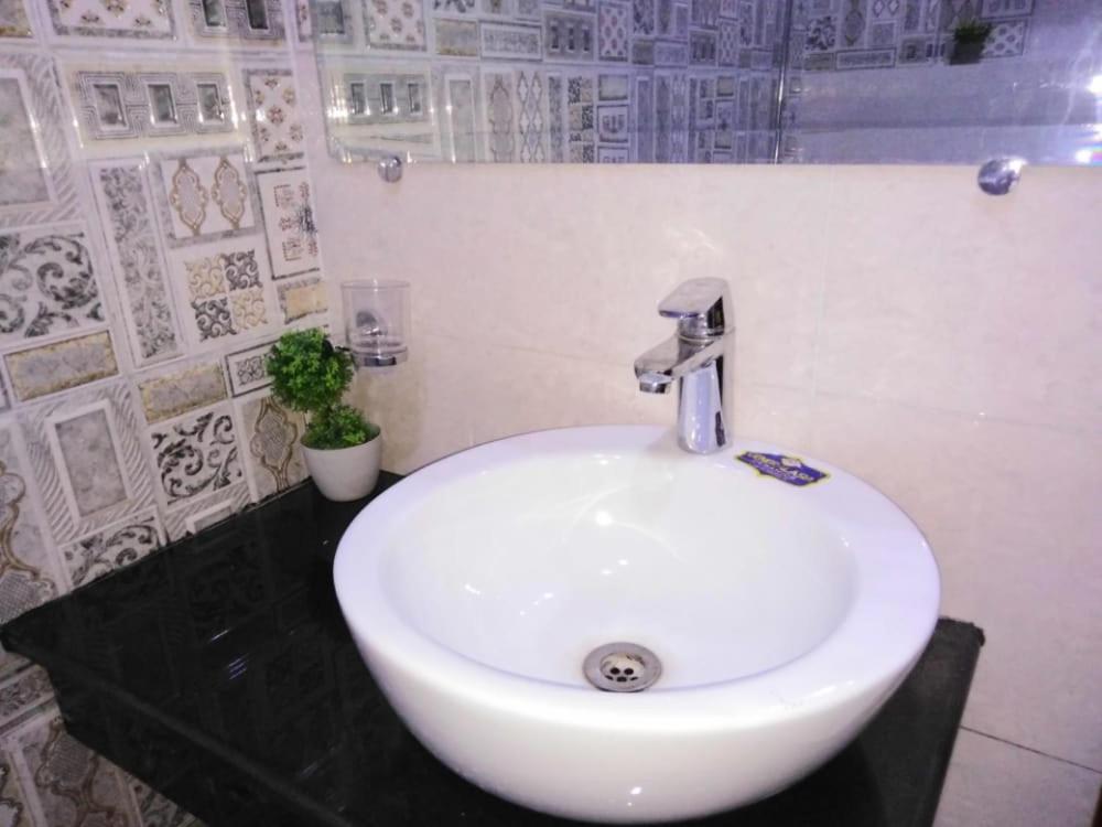 Islamabad Travelodge Guest House Luaran gambar