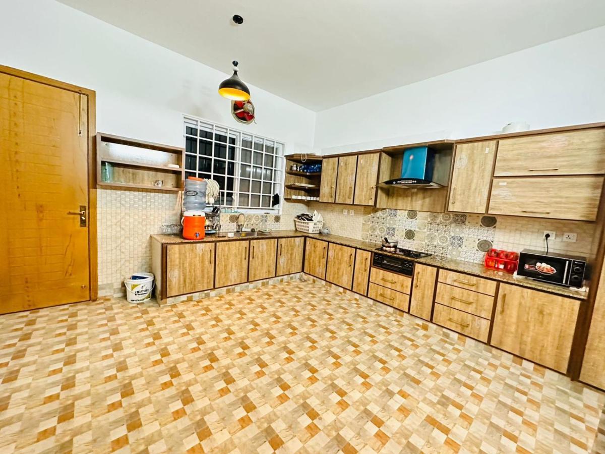 Islamabad Travelodge Guest House Luaran gambar