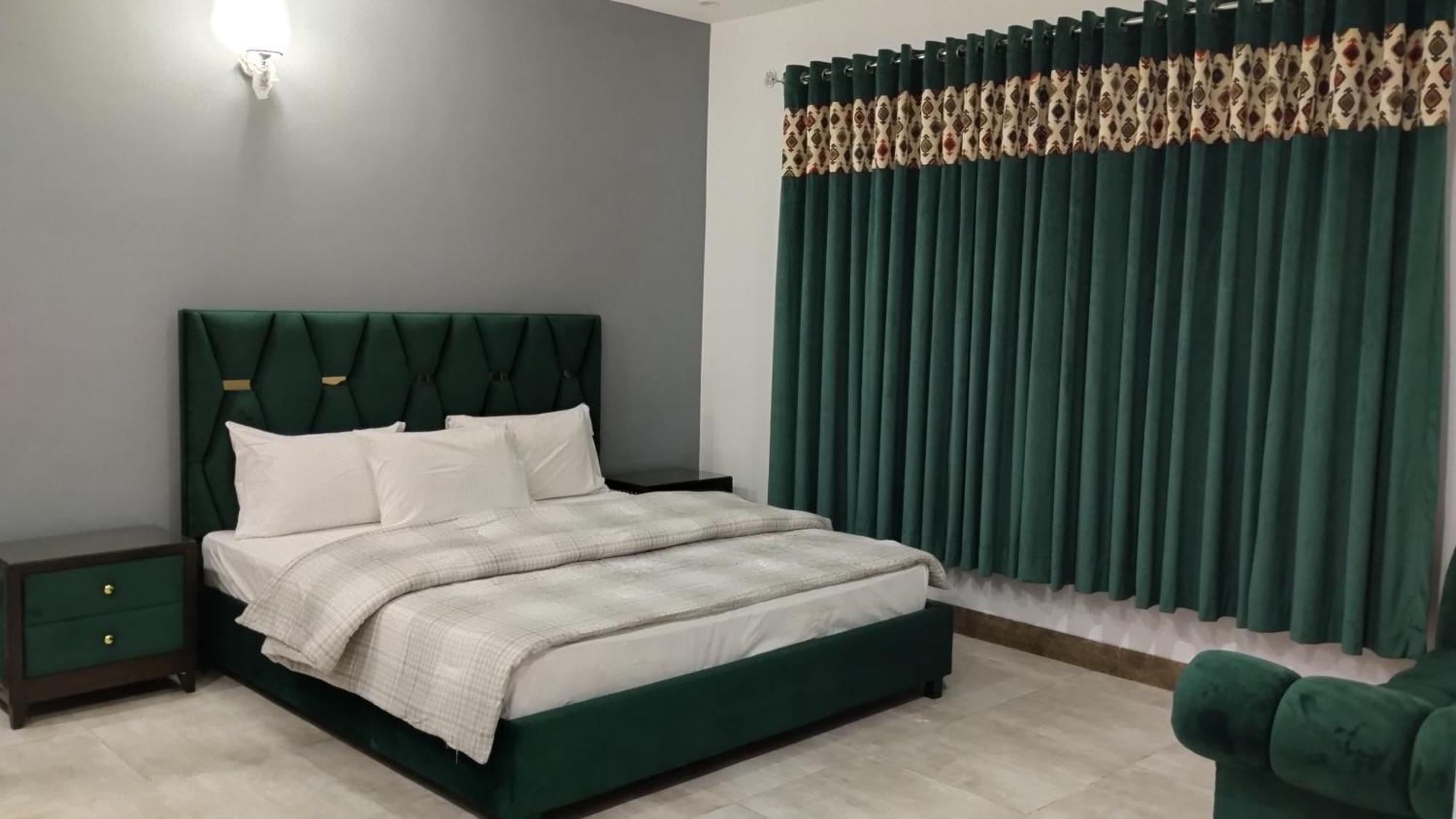 Islamabad Travelodge Guest House Bilik gambar