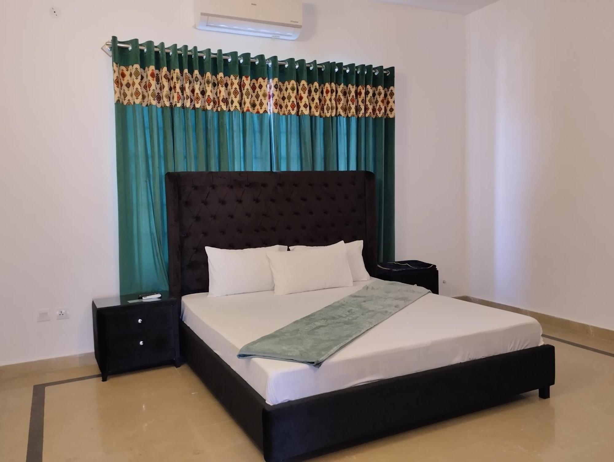 Islamabad Travelodge Guest House Bilik gambar
